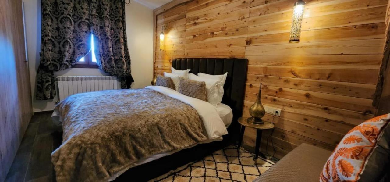 Chalets-Appartements Tourtite Ifrane  Extérieur photo