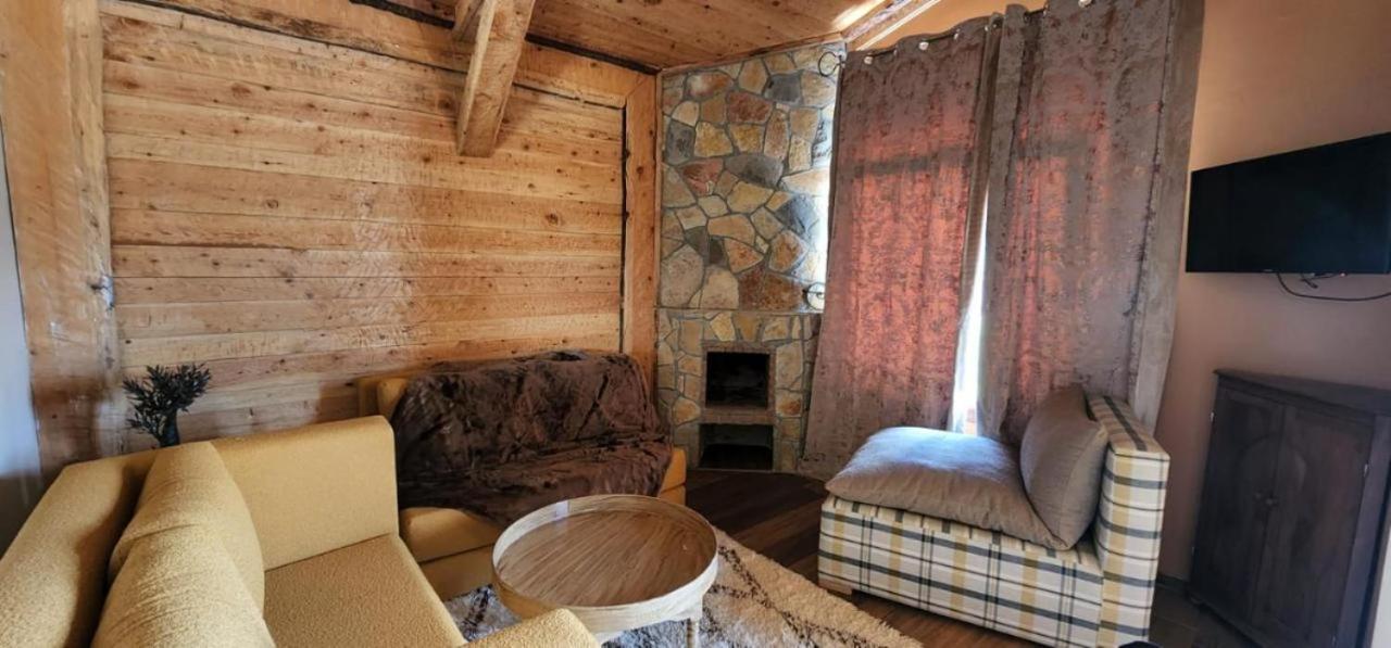 Chalets-Appartements Tourtite Ifrane  Extérieur photo