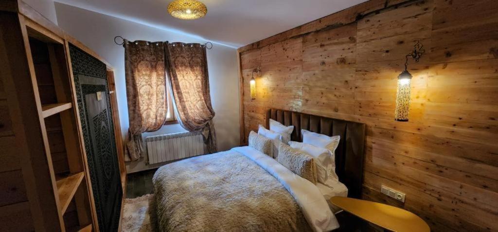 Chalets-Appartements Tourtite Ifrane  Extérieur photo